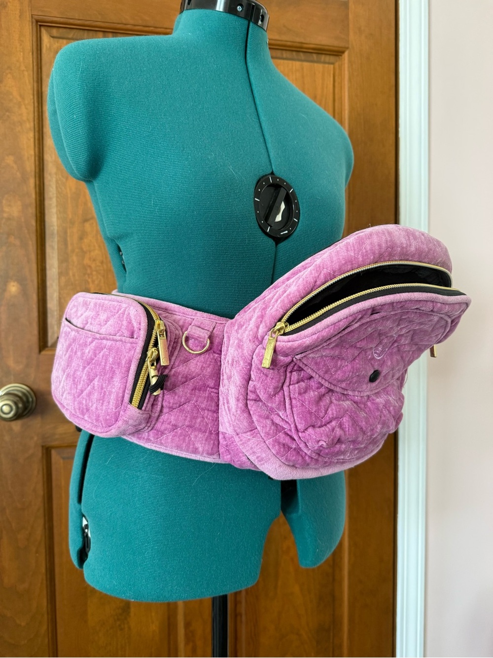 TushBaby Velvet Orchid Hip Carry Baby Seat